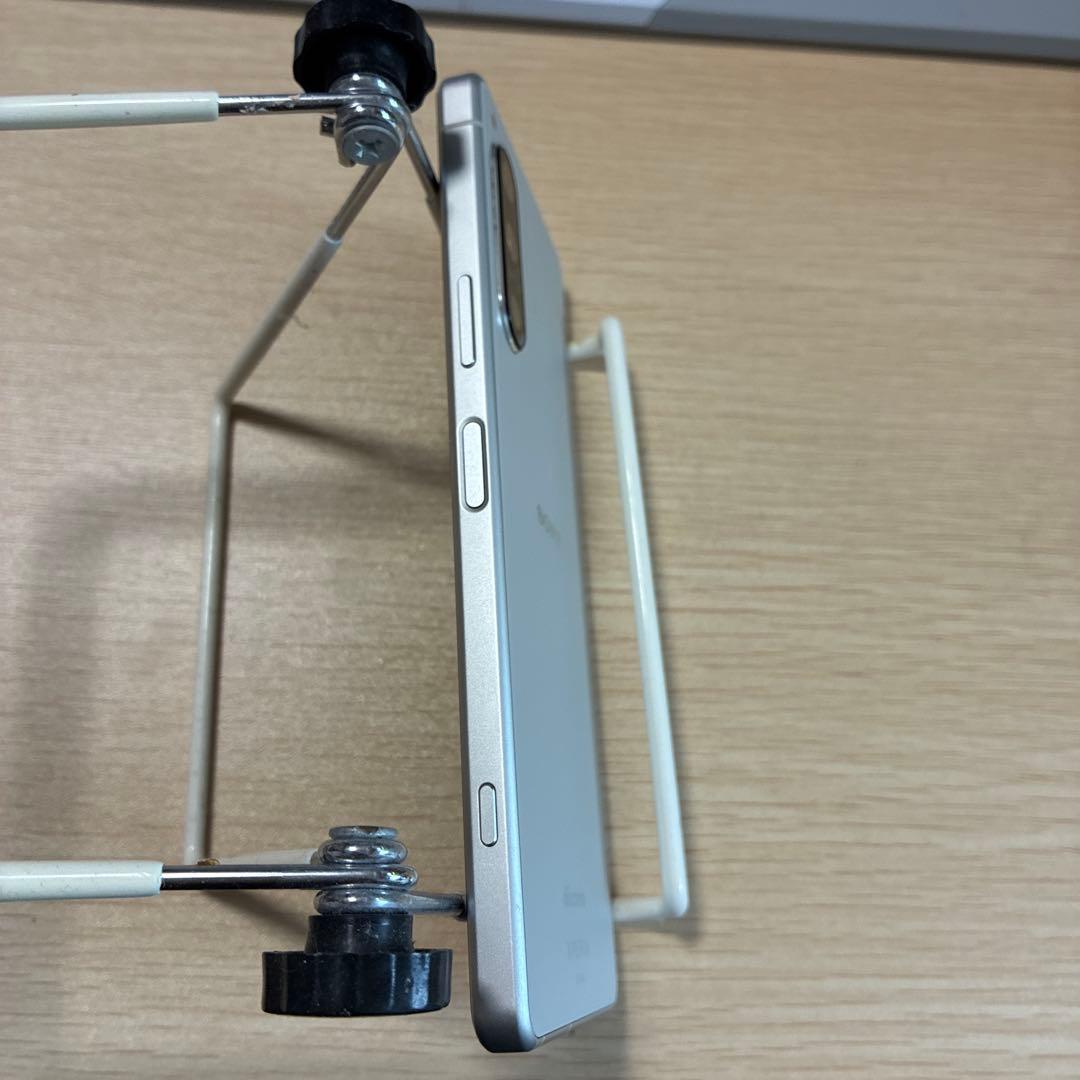 SONY XPERIA 5 Ⅳ docomo シルバー　SO-54C