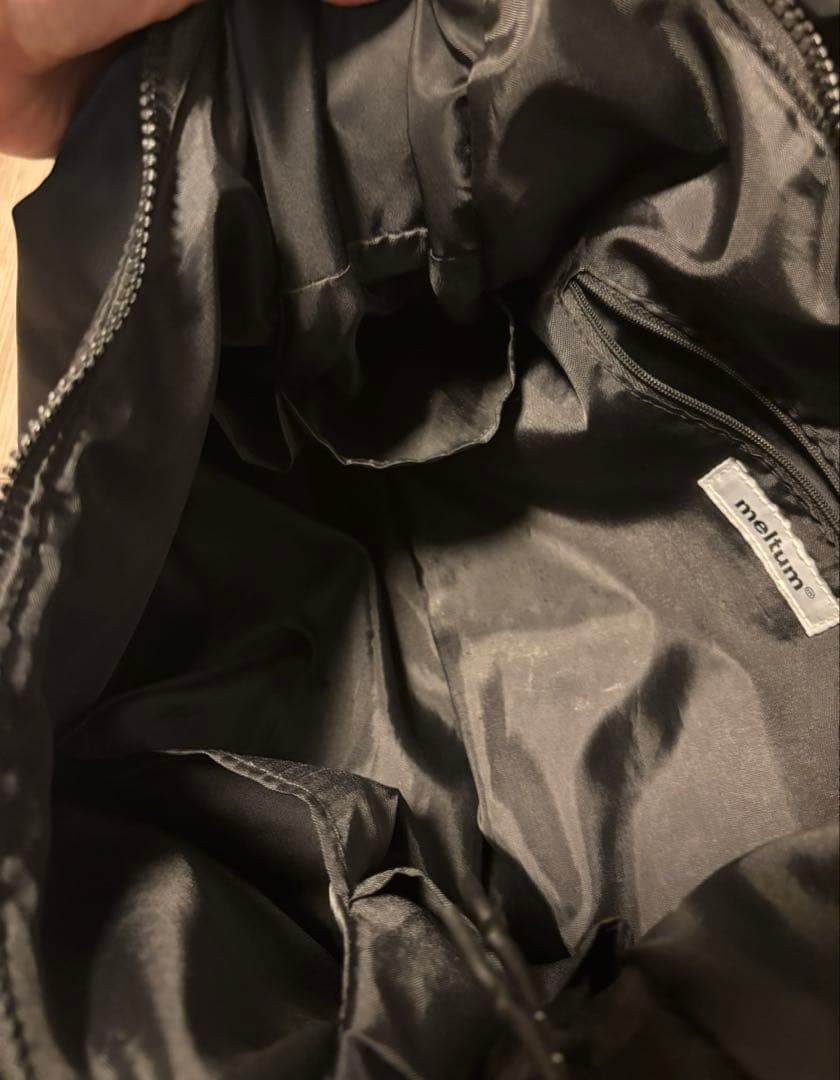 meltum メッセンジャーバッグ