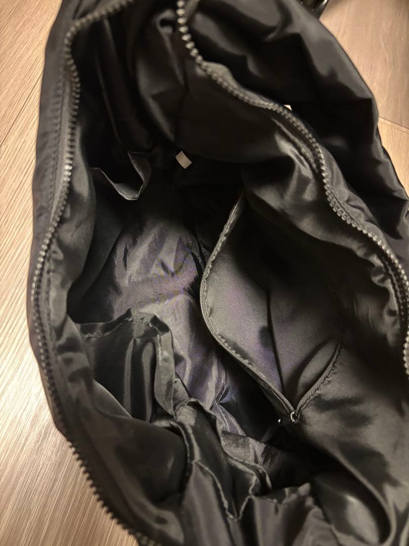 meltum メッセンジャーバッグ