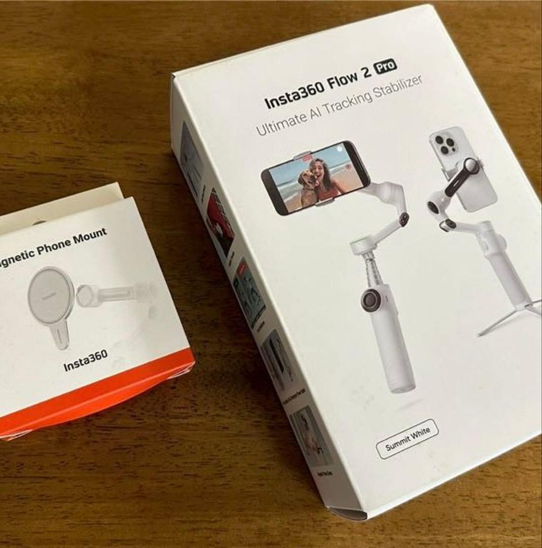 Insta360 Flow 2 スマートフォン用ジンバル　マウント付き