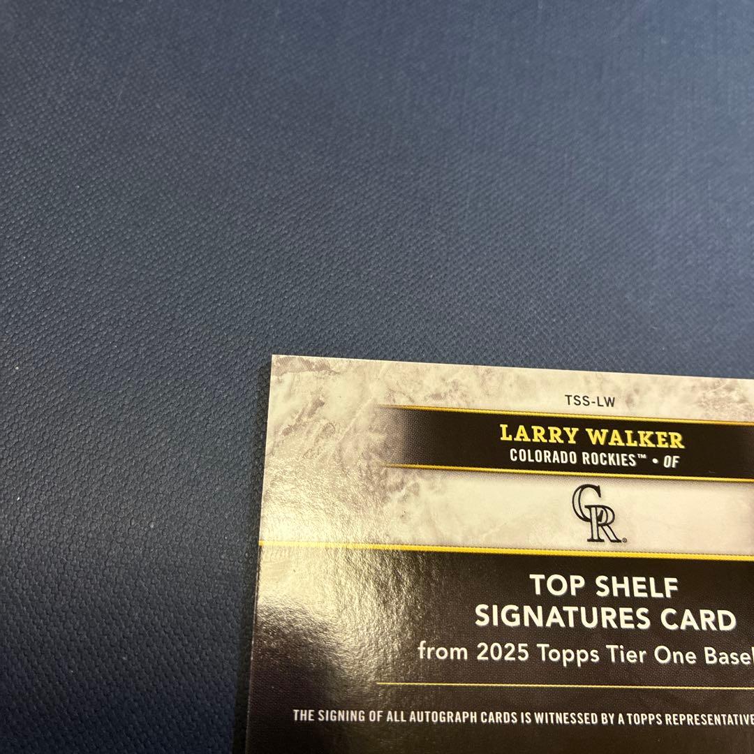 ラリー・ウォーカー Chrome Black Tear1直筆サイン