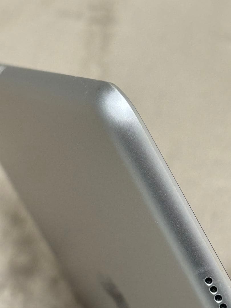 Apple iPad 第9世代 本体 箱・充電器付き