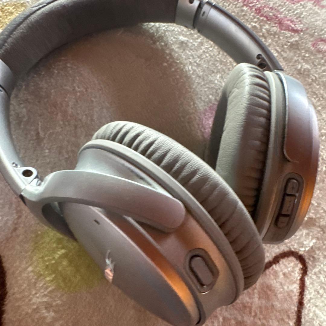 な*ー様 BOSE Quietcomfort35 IIワイヤレスイヤホンblue