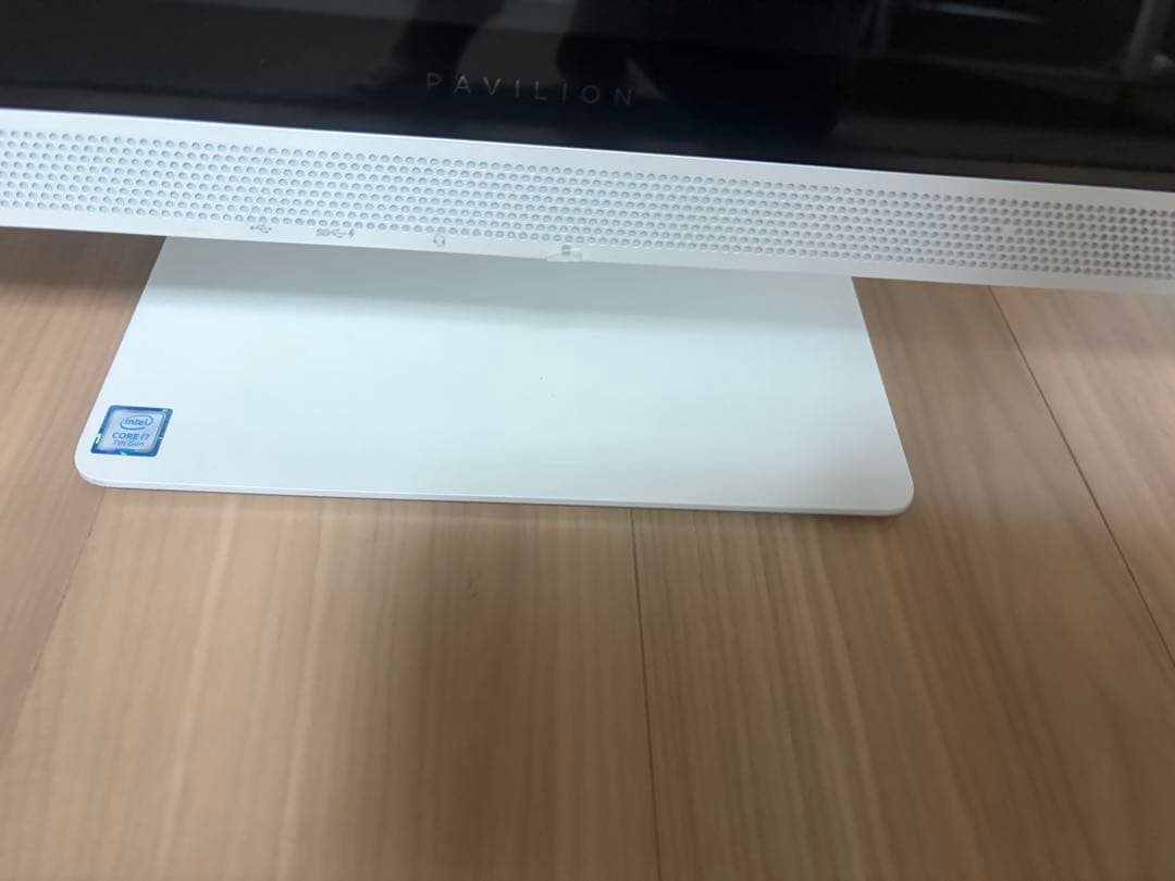 美品　27インチモニター一体型PC　画面タッチパネル