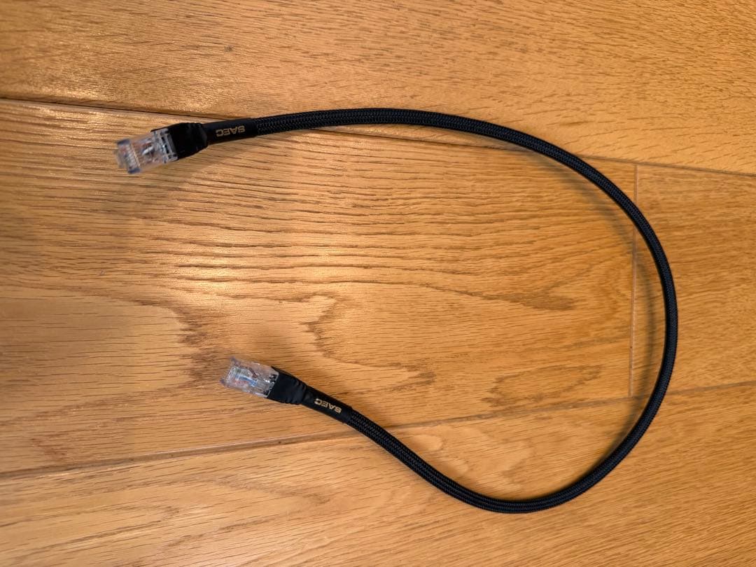 SAEC SLA-500 高性能LANケーブル　0.7m