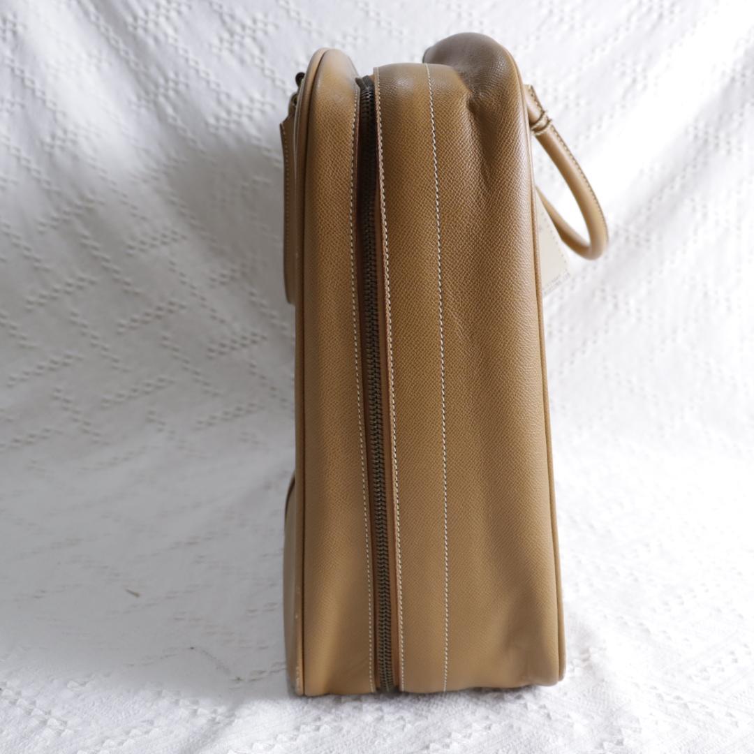 極美品！ロイヤルハイネス ガーメントケース　高級レザーバッグ　クロシェットカデナ