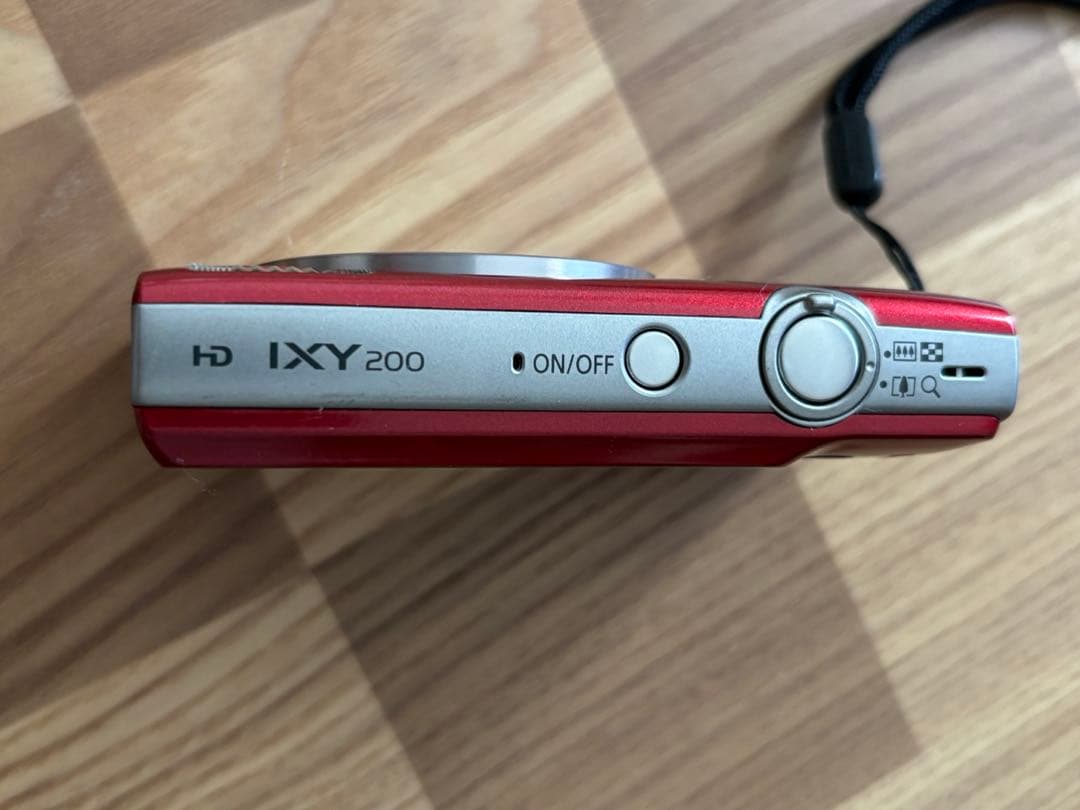 Canon IXY 200 レッド デジタルカメラ
