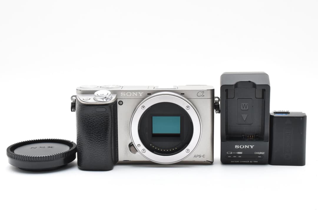 SONY α6000 ボディシルバーILCE-6000 0155