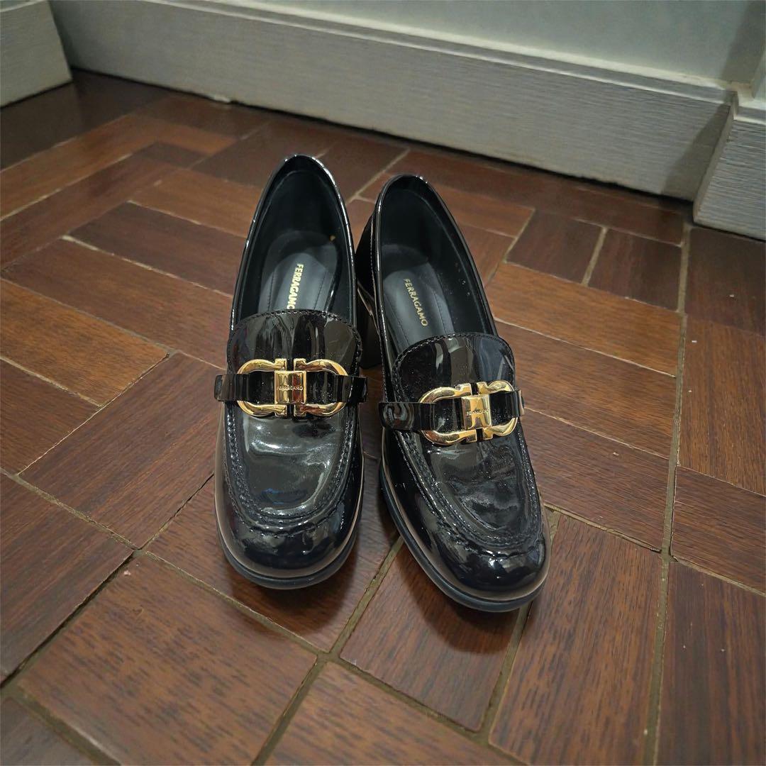 フェラガモ　ヒールローファー2025SS UK5