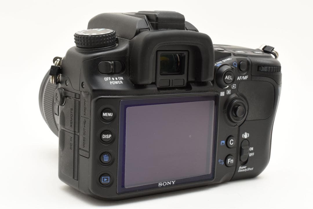 Sony α700 デジタル一眼レフカメラ 本体　バッテリー2個付き