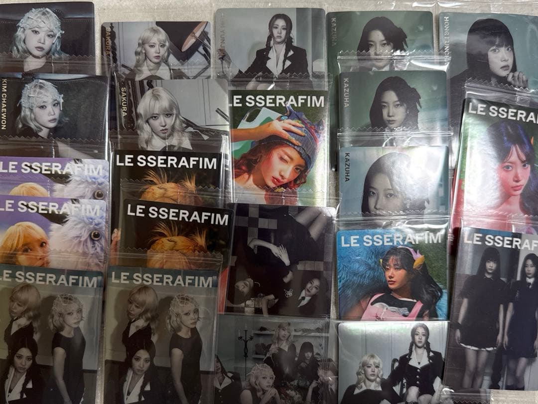 Le Sserafim トレカまとめ売り　公式バインダー付き