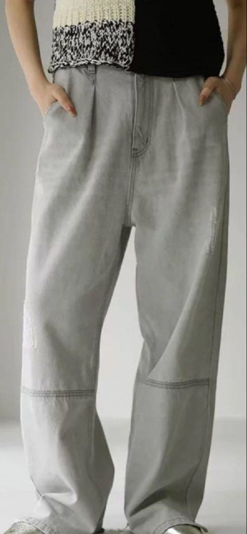 【MRMイエン】ハイライズタックワイドパンツ　ライトグレー３６