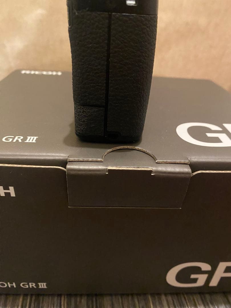 RICOH GR III コンパクトデジタルカメラ　 公式ケース付き