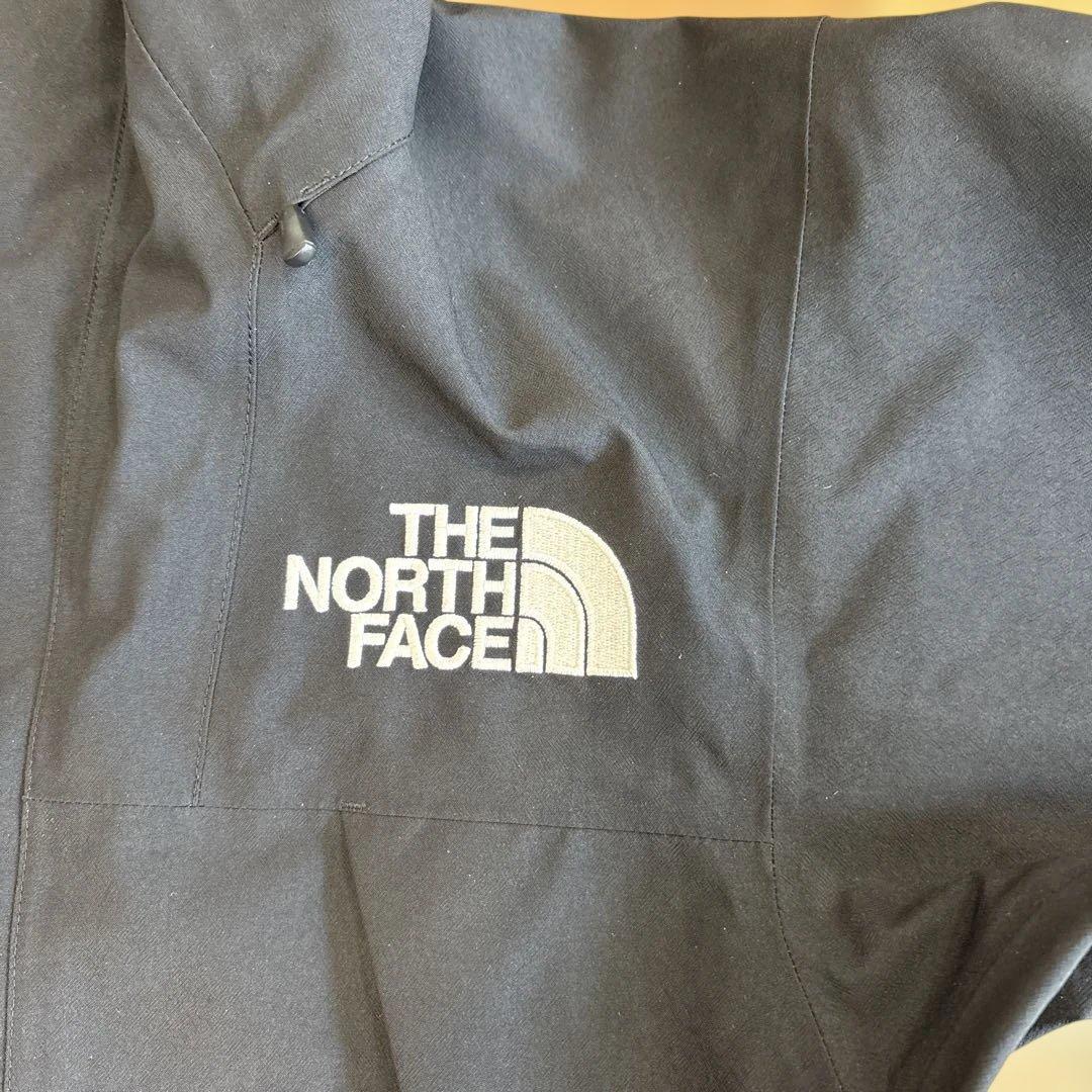 【NP61800】ノースフェイス　マウンテンジャケット　ブラック　XS