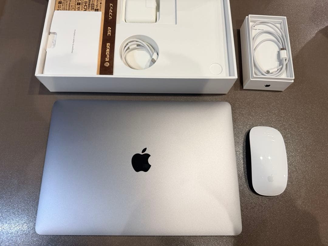 MacBookAir M1 8GB 256GB＋magic Mouse ＋おまけ