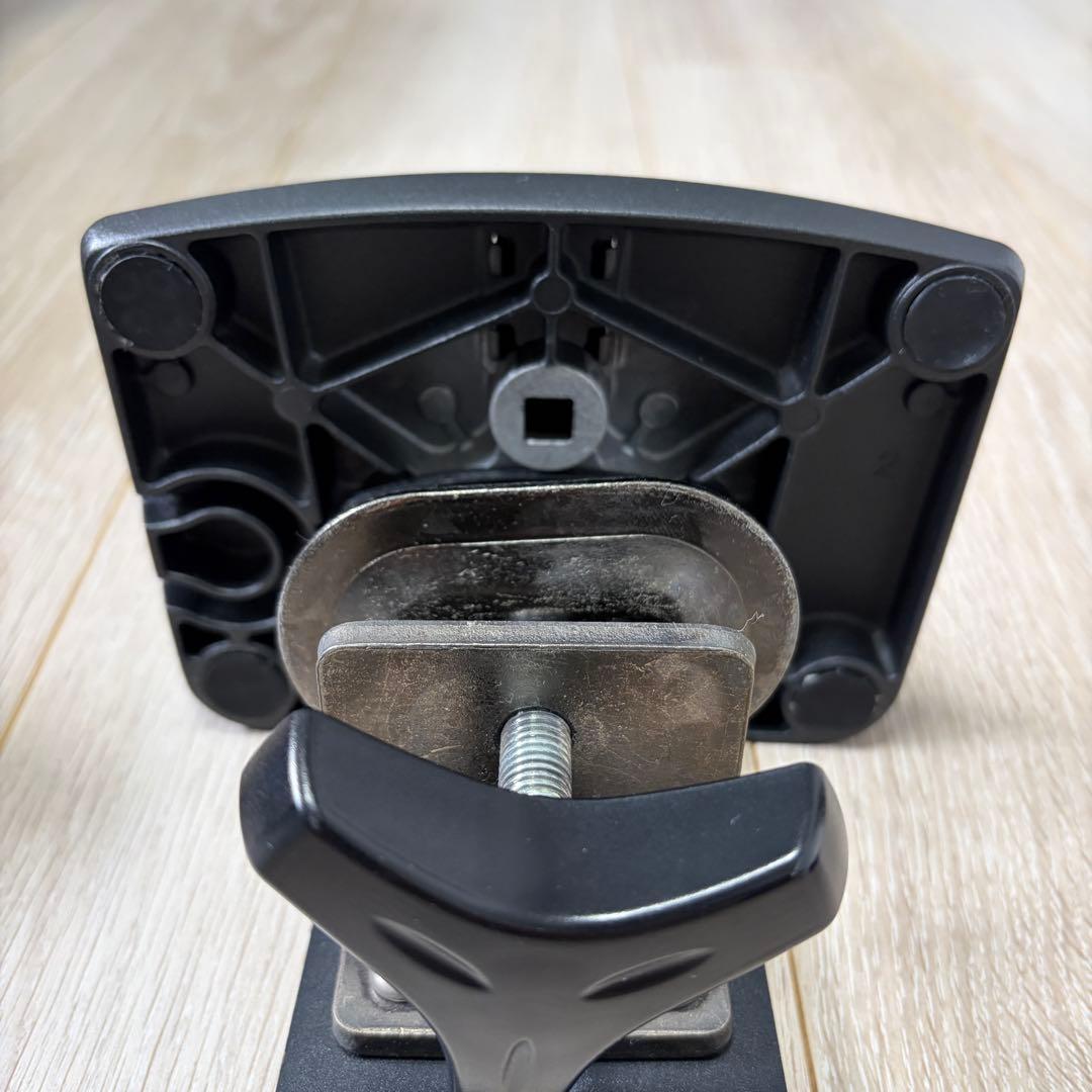 エルゴトロンLX モニターアーム ノートPC用ホルダー付き