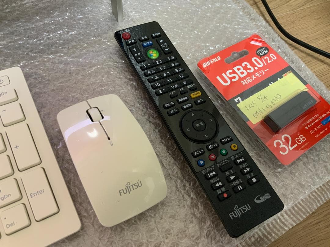 FMVF56B3AB/Win11/8GB/i3/Office有/TV有/液晶不良