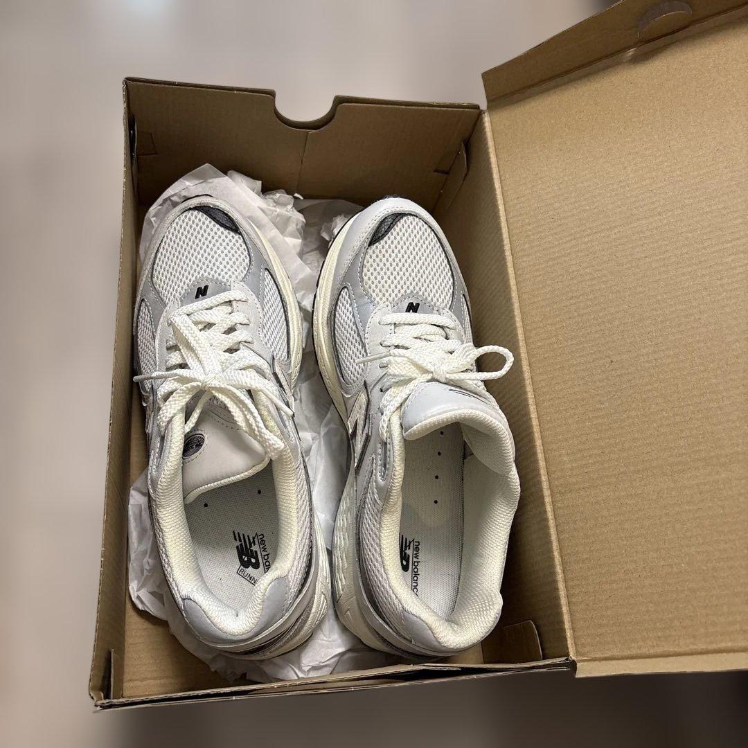 New Balance スニーカー M2002RPP