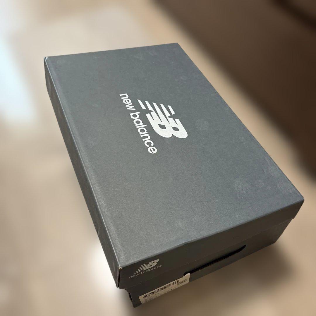 New Balance スニーカー M2002RPP