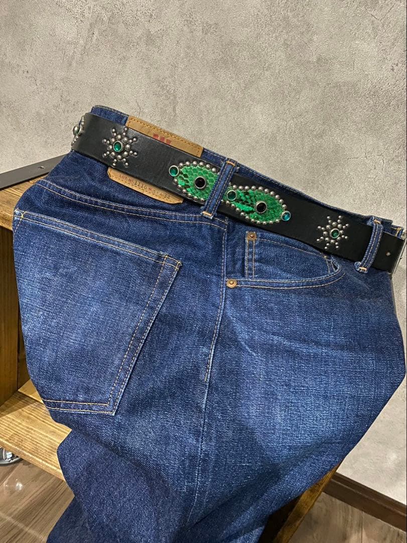 010 本革 W36 スタッズ ベルト ビンテージ ヴィンテージ HTC