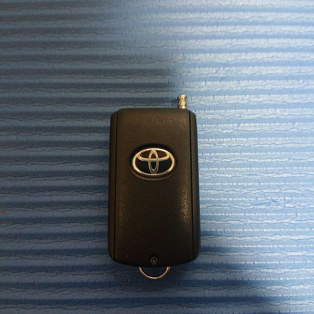 トヨタ純正のエンジンスターター