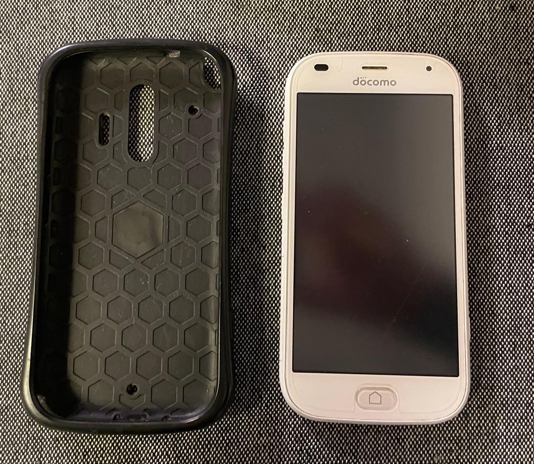 らくらくフォン F42A docomo スマートフォン 充電器 富士通　ドコモ