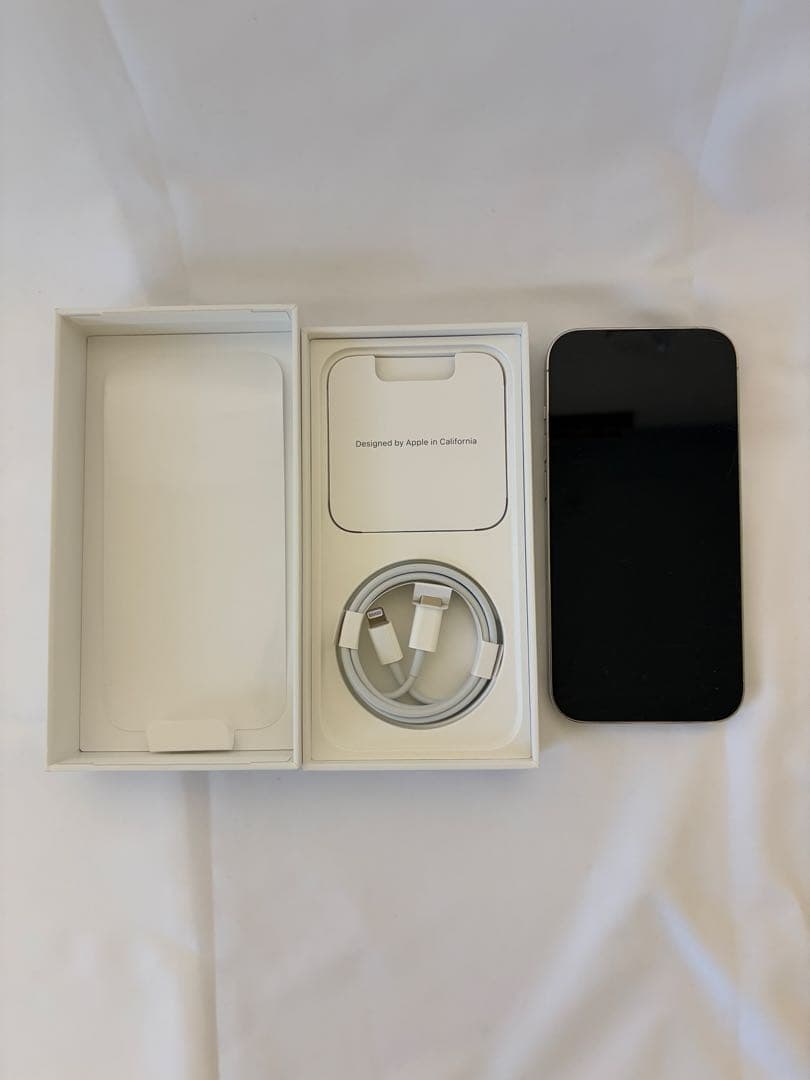 Apple iPhone 14 Pro 256GB シルバー 本体