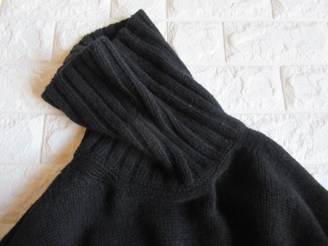 トゥモローランド ギャルリーヴィー 定価3万ファインウールタートルニット 黒