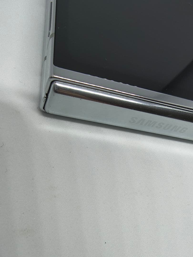 国内版！Samsung Galaxy Z Flip5 本体 SCG23 ミント