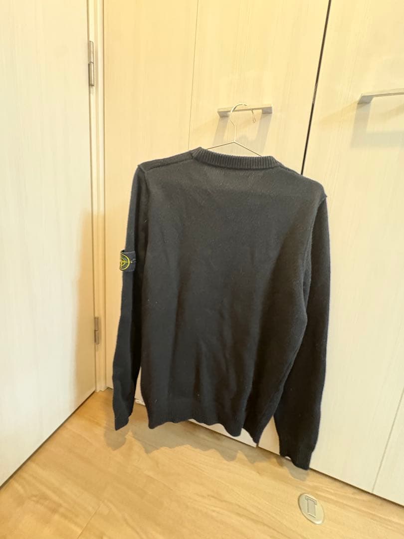 STONE  ブラック クルーネックセーター