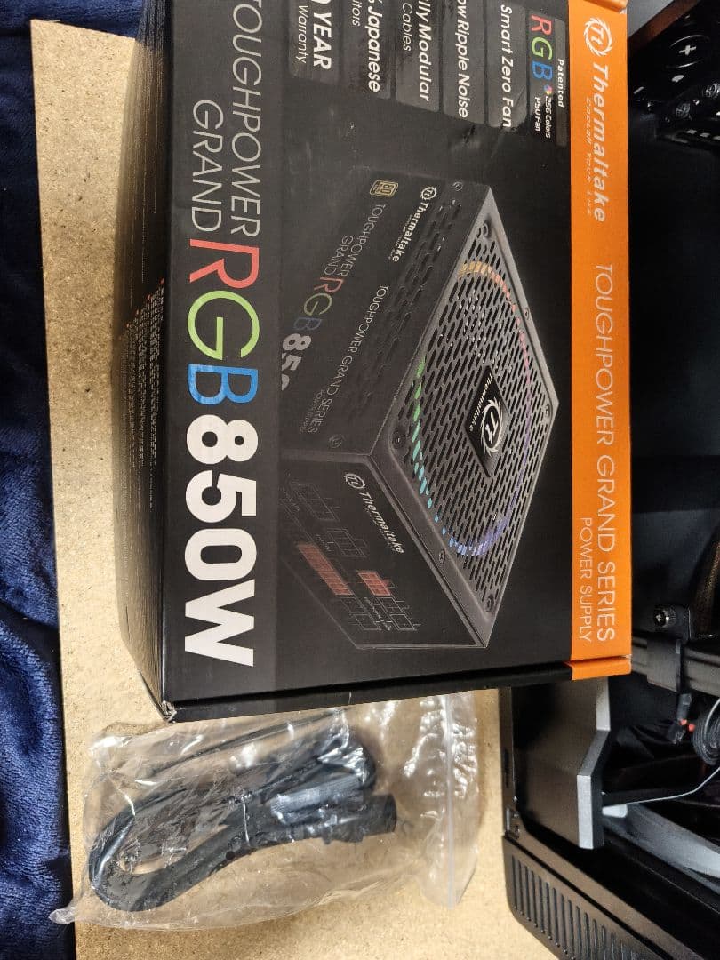 mouse DAIV PCケース & Thermaltake RGB850W