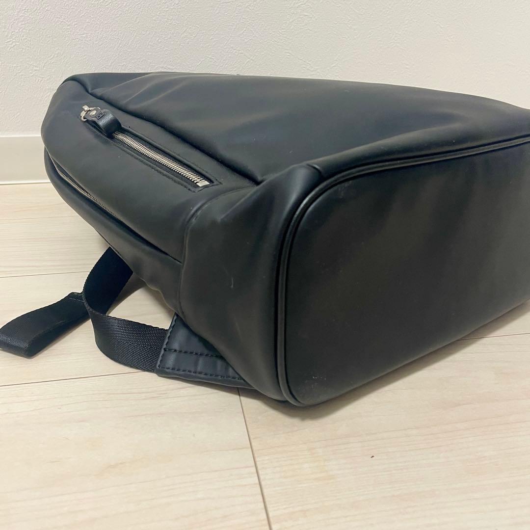 ✨️美品✨️+diana ダイアナ シリコンレザーA4リュック ブラック 保存袋付