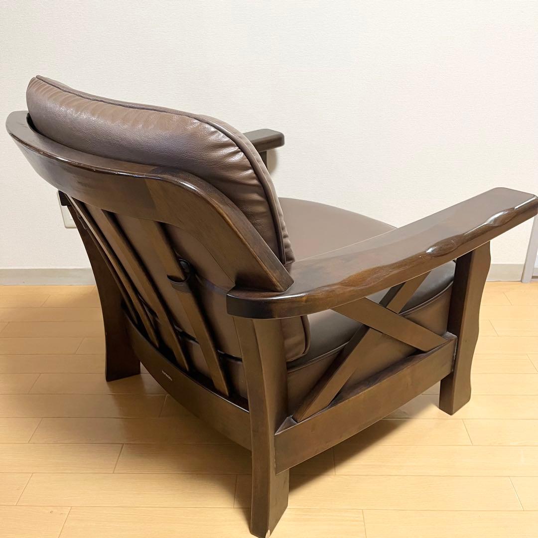 カリモク シングルソファ 1人掛け ヴィンテージ調 本革調 クラシックデザイン