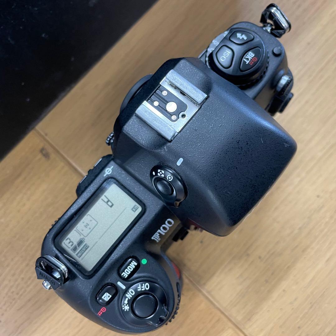 動作品 Nikon F100 フィルムカメラ 一眼レフ ボディ