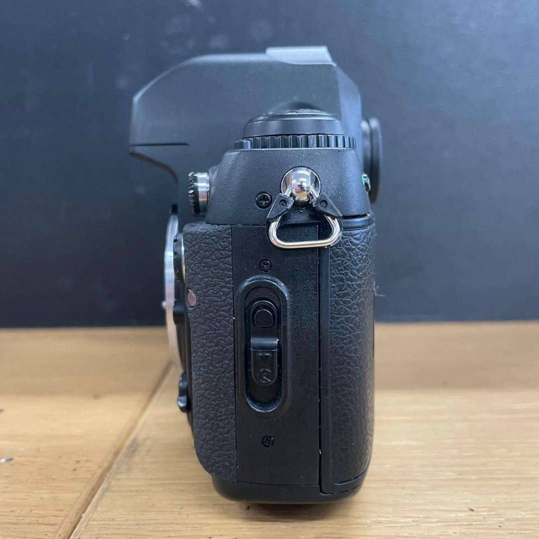 動作品 Nikon F100 フィルムカメラ 一眼レフ ボディ