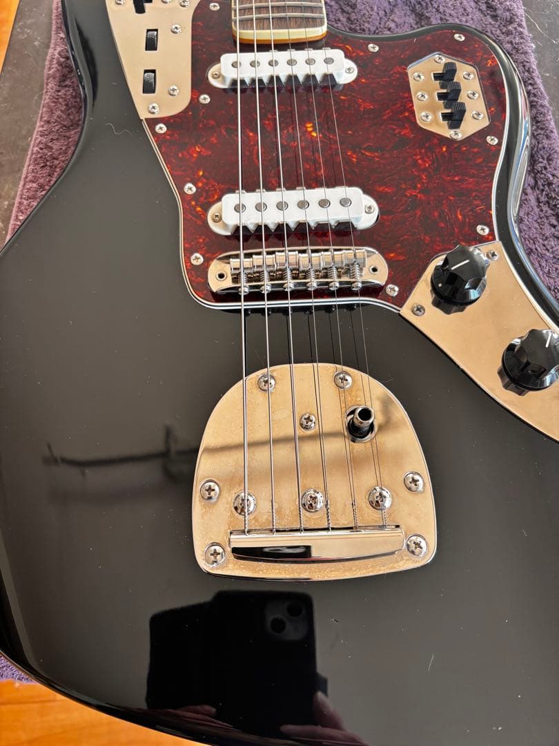 美品 Squier Classic Vibe ’70s Jaguar Black