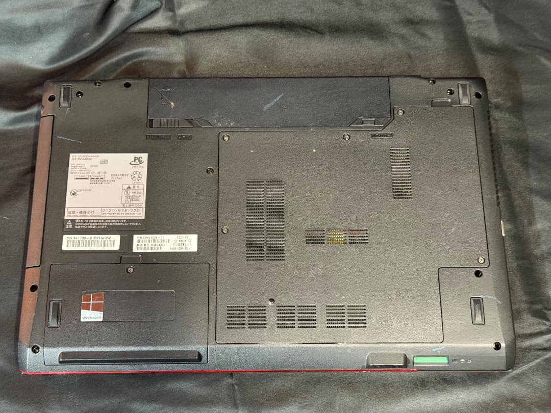 FMV LIFEBOOK　Windows11　ノートパソコン　ブルーレイ対応