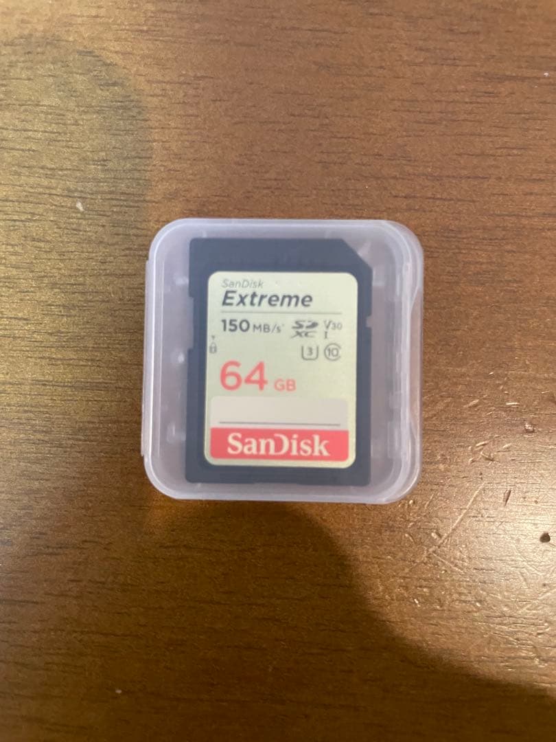 【極美品】SONY a6400ミラーレス一眼本体 SDカード64GB液晶フィルム