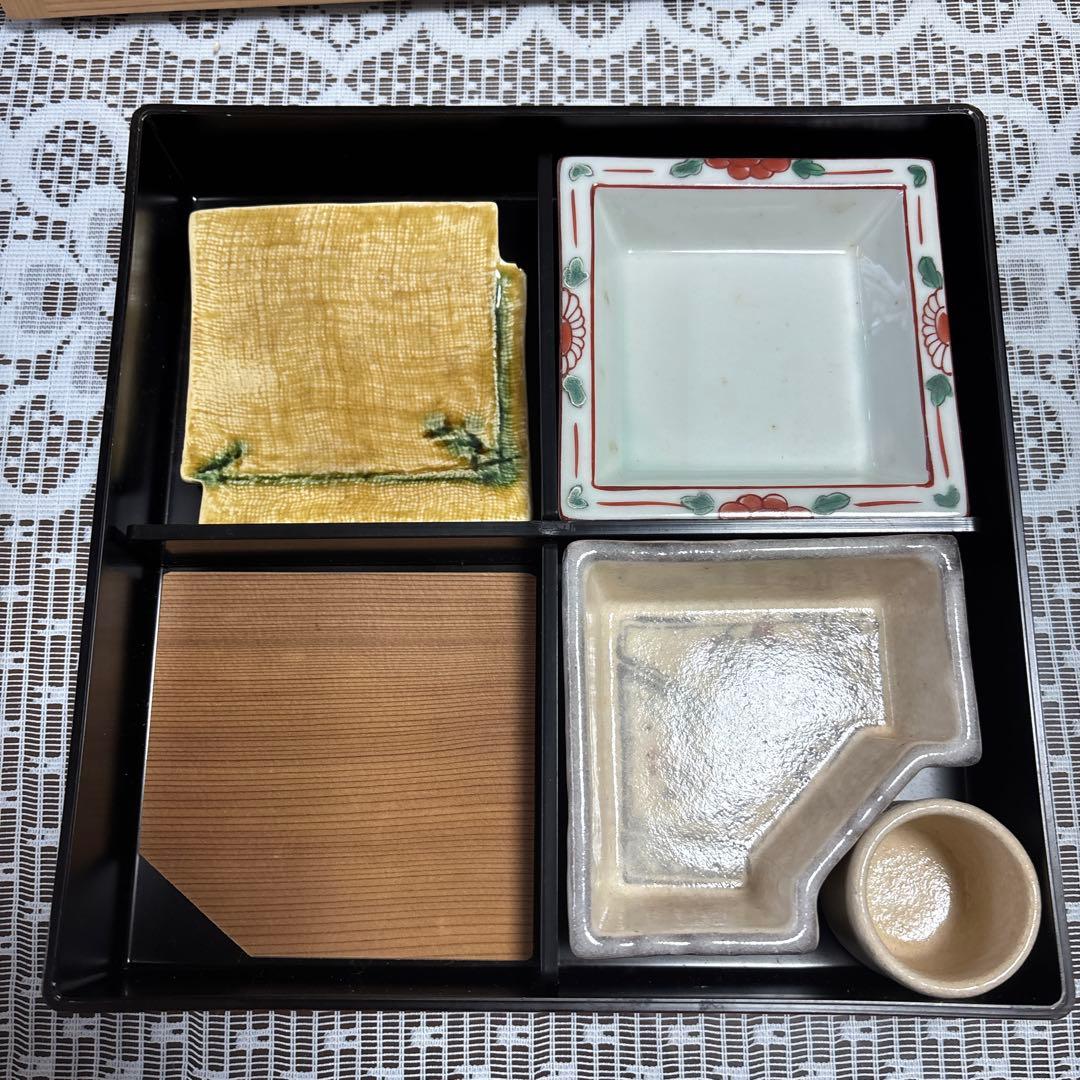 松花堂弁当箱　　陶器付き 4セット