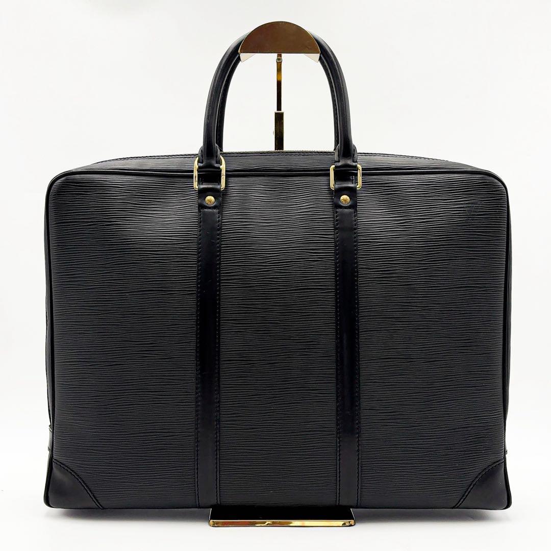 定価20万★極美品★ルイヴィトン エピ ポルトドキュマン ヴォワヤージュ 黒