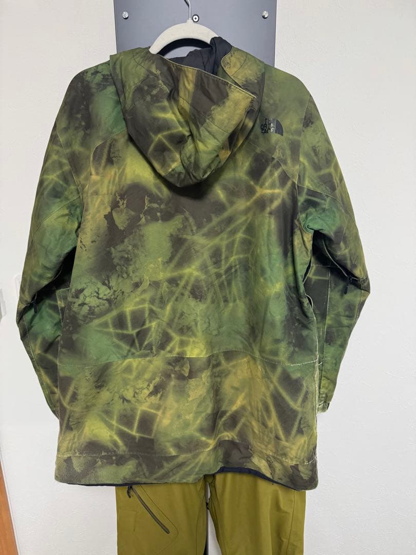 The North Face × VOLCOM スノーボードウェア 上下セット