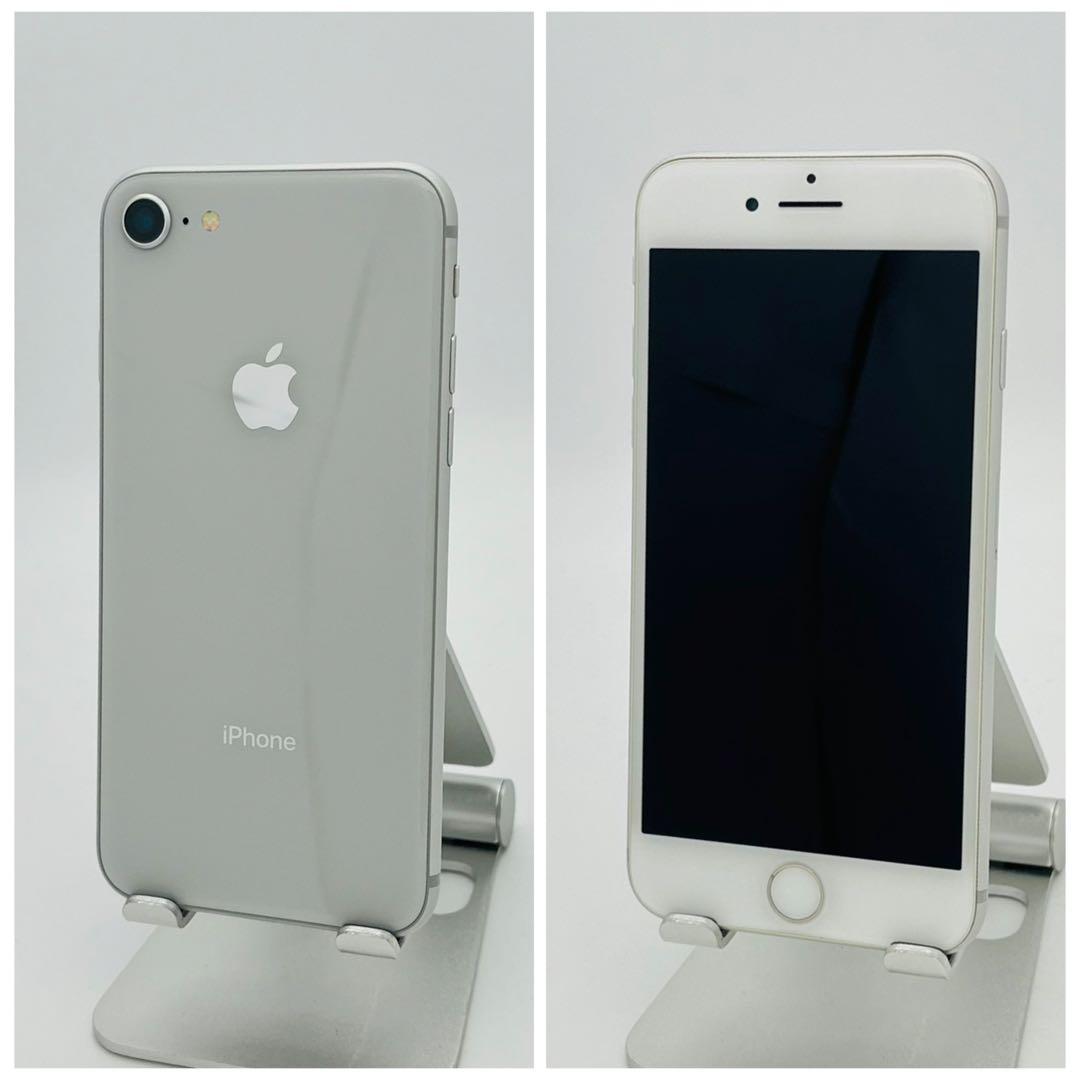 A 100% iPhone 8 64 GB SIMフリー シルバー 本体