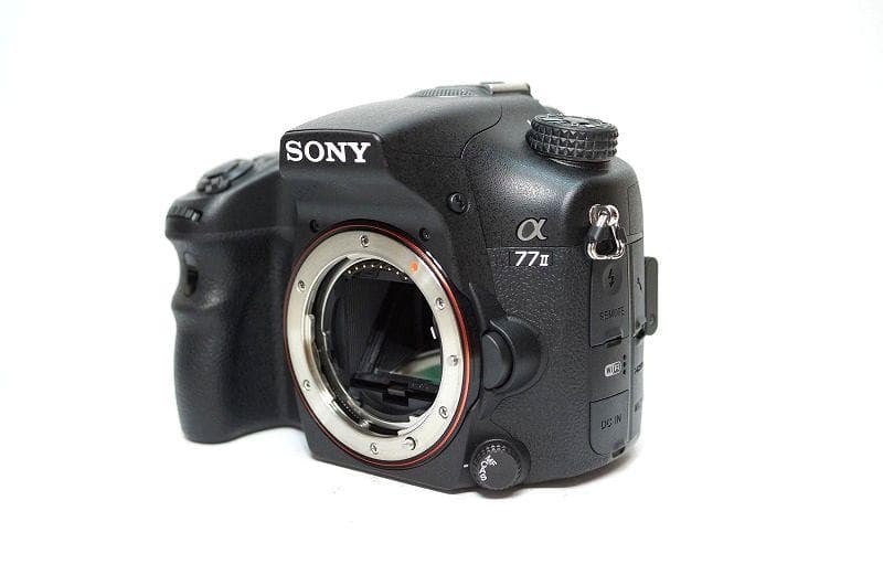 ソニー デジタル一眼レフ　α77 II