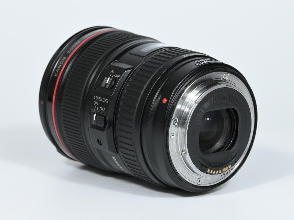 【超美品】 キヤノン　Canon EF 24-105mm F4 L IS USM