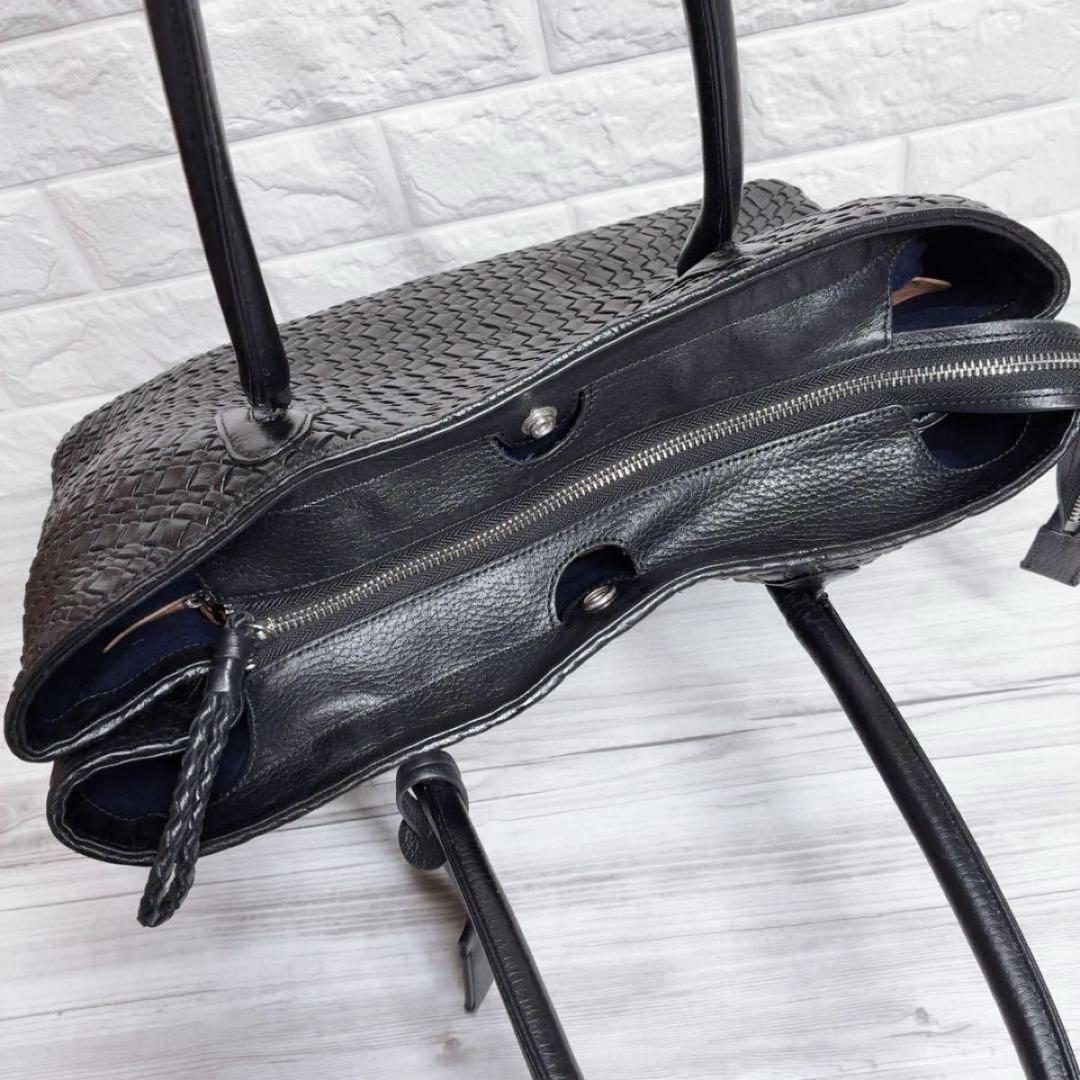 【ピー・アイ・ディー】 トートバッグ レザー 黒 通勤 イントレチャート 黒