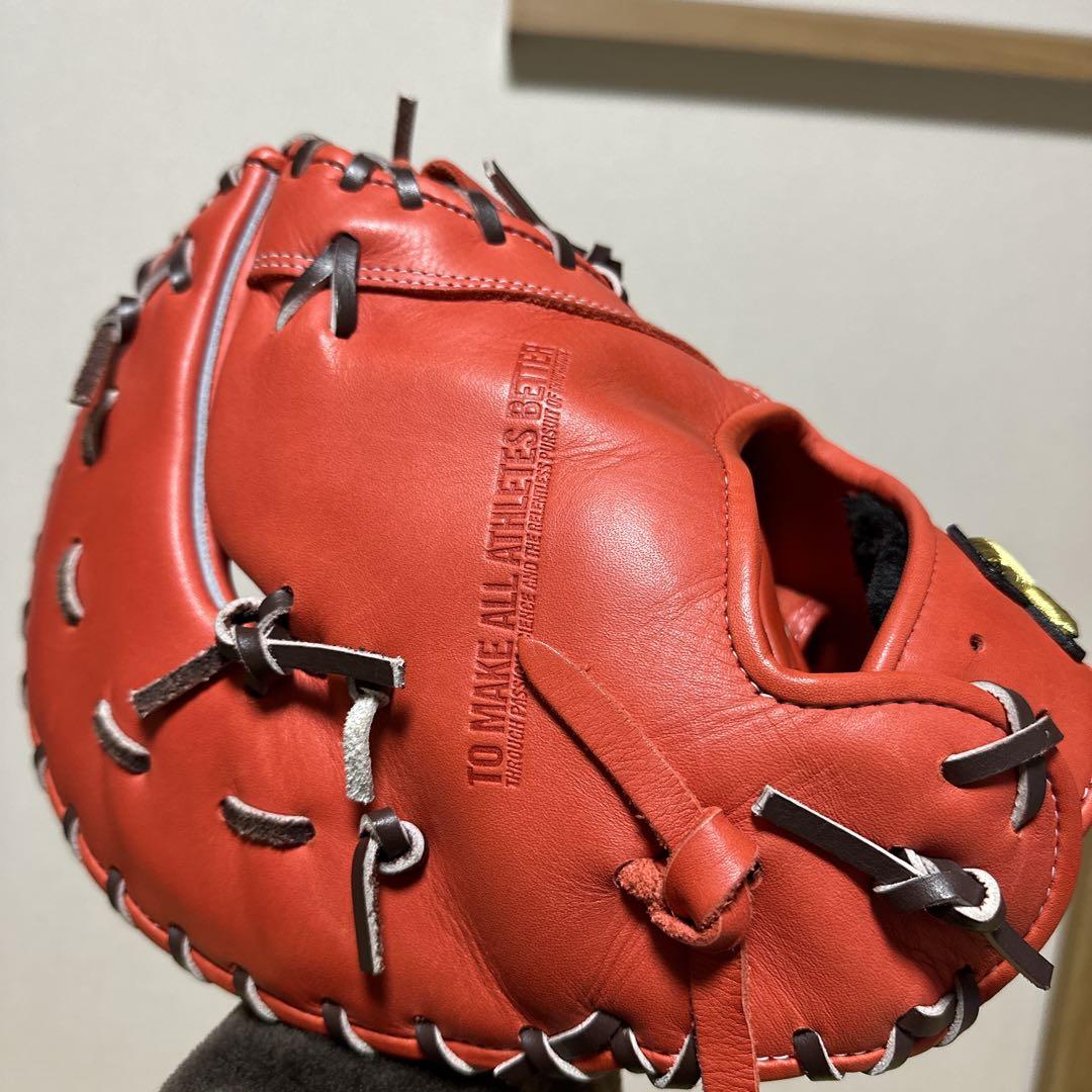 極美品 UNDER ARMOUR 一般 軟式 ファーストミット アンダーアーマー