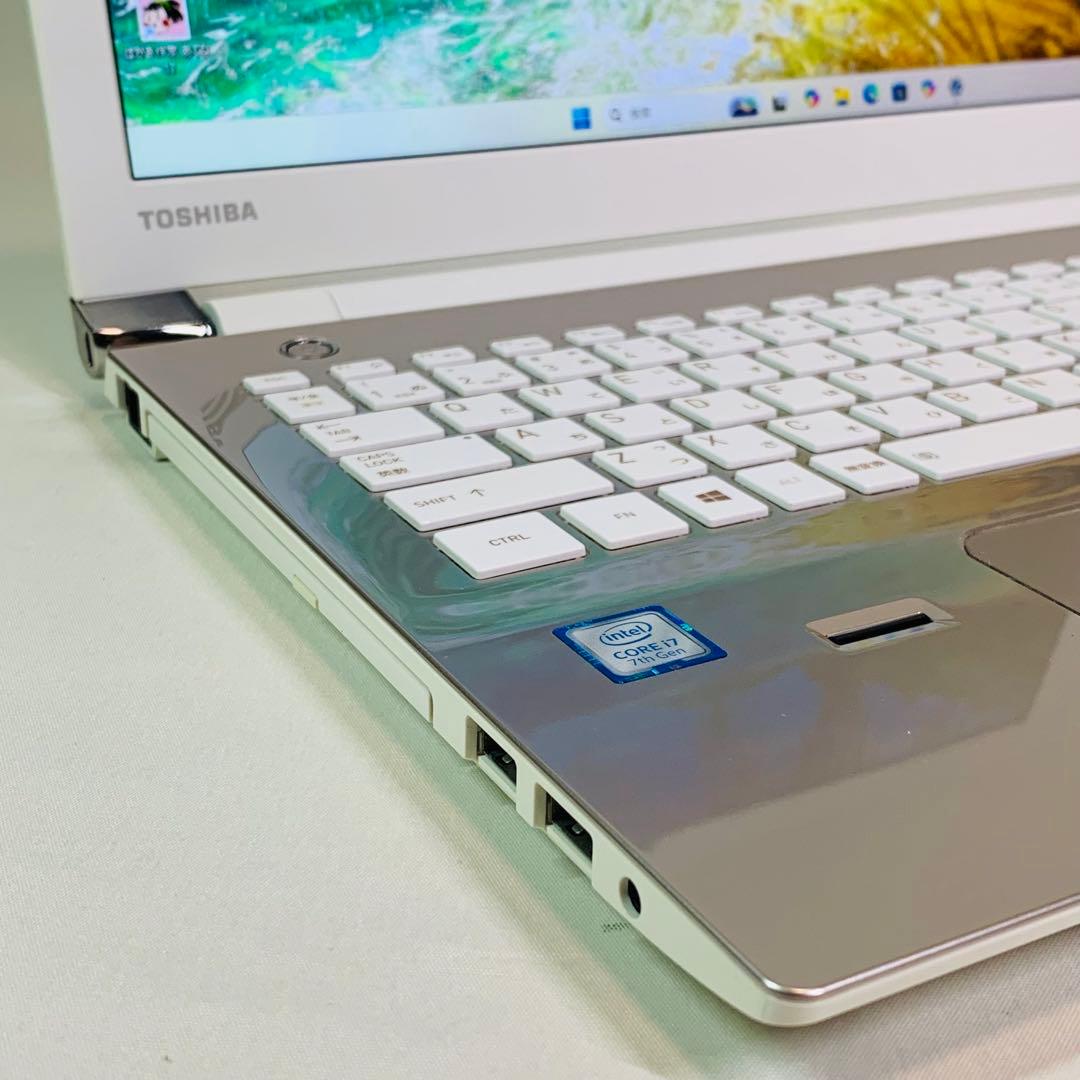 Core i7✨7世代✨SSD1TB✨16GB✨15.6インチ✨ノートパソコン