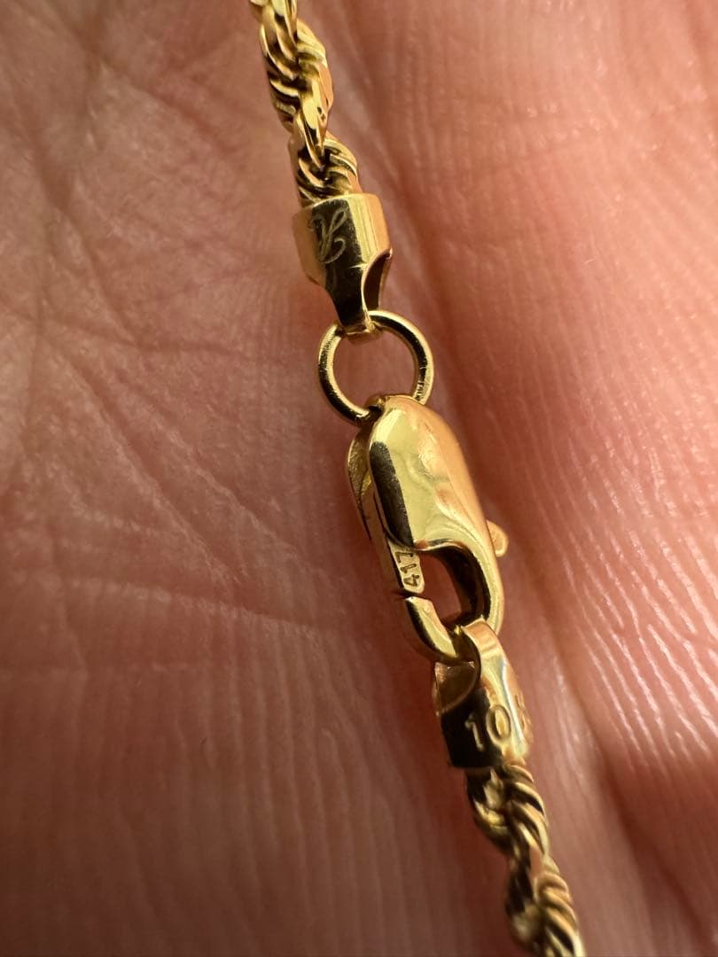 美品　アヴァランチ　10K金 イエローゴールド　ネックレス