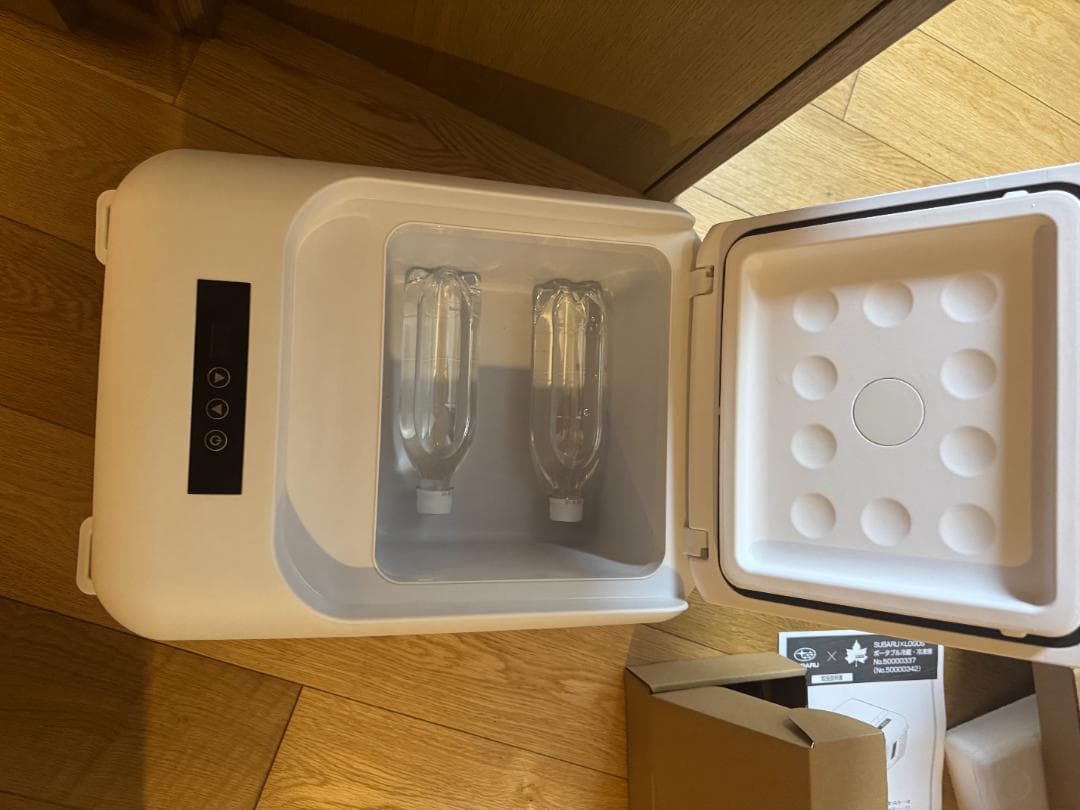 SUBARUxLOGOSポータブル冷蔵・冷温庫（非売品・未使用）