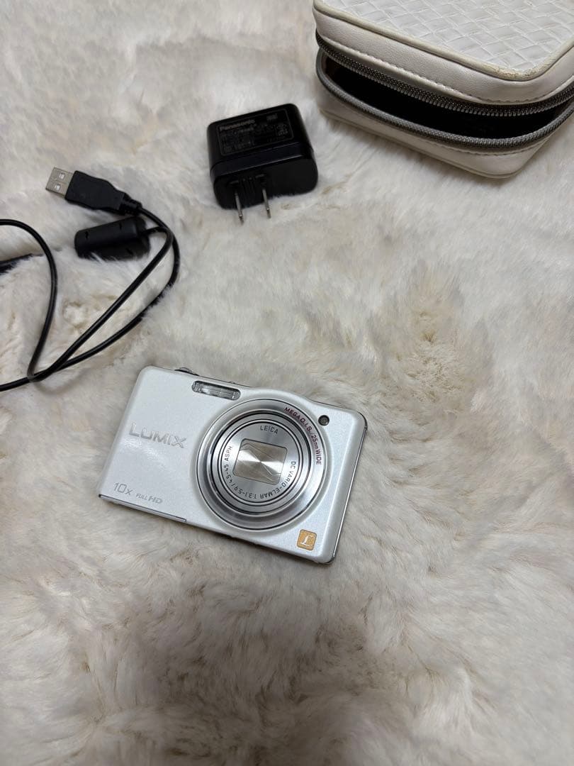 美品　Panasonic LUMIX DMC-SZ7 デジタルカメラ